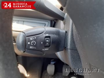 Peugeot 208 1.0 VTi, Ekran,Led,Velike-Servis,Garancija