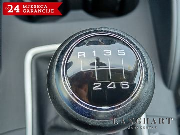 Audi A3 1.6 TDi,Sport,Led,Xenon,Dvojna-klima,HR.auto,Servisna,Reg.do 15.10.2022
