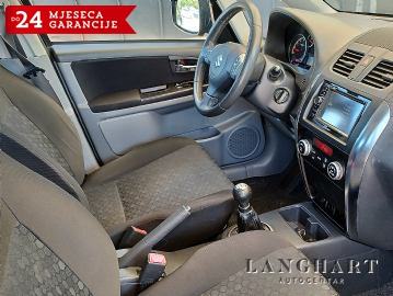 Suzuki SX4 1,6 GLX,4x4,Navi,Kamera,Kuka,Servis,Reg.do 04.05.2024