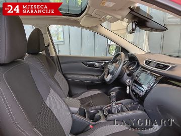 Nissan Qashqai 1,5 dCi, N-Connecta,Panorama-krov,Kamera,Garancija