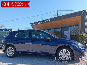 VW Golf 8 2,0 TDI,1vlasnik,26.537km,HR-auto,Tvornička garancija do 2027god.