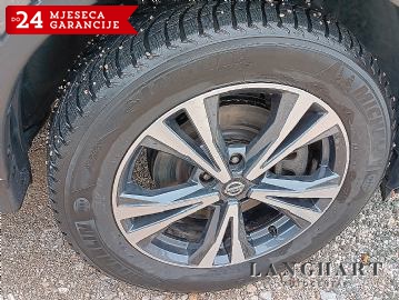 Nissan X-Trail 4WD 2,0 dCi X-Tronic,HR.auto,Servis,Garancija