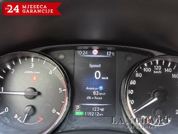 Nissan X-Trail 4WD 2,0 dCi X-Tronic,HR.auto,Servis,Garancija