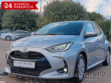 Toyota Yaris 1,5,1.vlasnik,Servisna,Tvornička Garancija još 7 god.Reg.do 09/2025