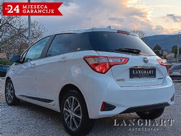 PRODANO!!  Toyota Yaris 1,5 Automatik,Hybrid,1vlasnik,HR-auto,Navi,Kamera,Reg.do 03/2026