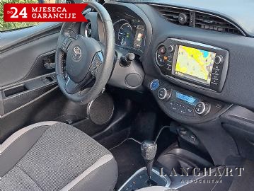 PRODANO!!  Toyota Yaris 1,5 Automatik,Hybrid,1vlasnik,HR-auto,Navi,Kamera,Reg.do 03/2026
