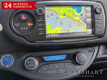 PRODANO!!  Toyota Yaris 1,5 Automatik,Hybrid,1vlasnik,HR-auto,Navi,Kamera,Reg.do 03/2026