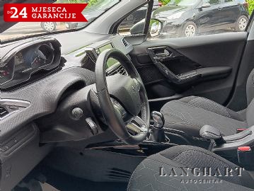 REZERVIRANO!!  Peugeot 2008 1.5 HDi,100ks,1vlasnik,88.557km,Garancija
