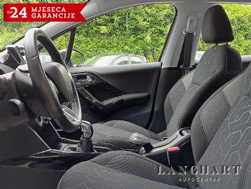 REZERVIRANO!!  Peugeot 2008 1.5 HDi,100ks,1vlasnik,88.557km,Garancija