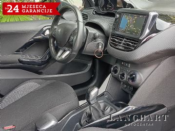 REZERVIRANO!!  Peugeot 2008 1.5 HDi,100ks,1vlasnik,88.557km,Garancija