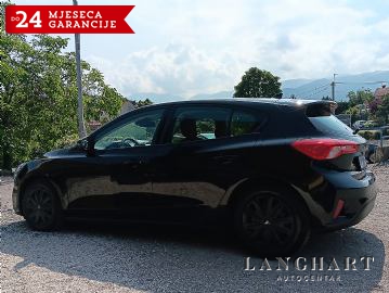 Ford Focus 1,5TDCi EcoBlue,1vlasnik,HR-vozilo,Reg.10/2025