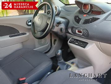 Renault Twingo GT 1,2 100ks,Servis,Reg.do 03/2026