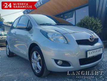 Toyota Yaris 1,33 VVT-i,HR-auto,1.vlasnik,Servisna