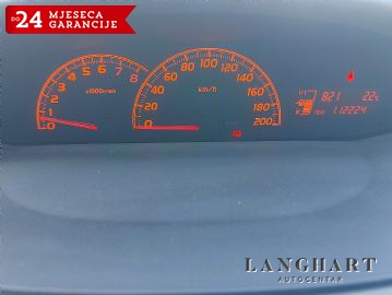 Toyota Yaris 1,33 VVT-i,HR-auto,1.vlasnik,Servisna