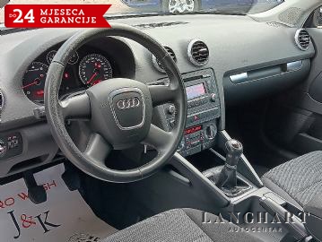 Audi A3 1,2 TFSI,1vlasnik,HR vozilo,Servisna,Reg.do 23.02.2026