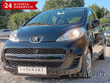 Peugeot 107 1,0 Urban Move,5vrata,Servis