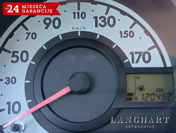 Peugeot 107 1,0 Urban Move,5vrata,Servis
