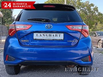 Toyota Yaris Hybrid 1,5 VVT-i automatik,1vlasnik,HR vozilo,Reg.06/2026