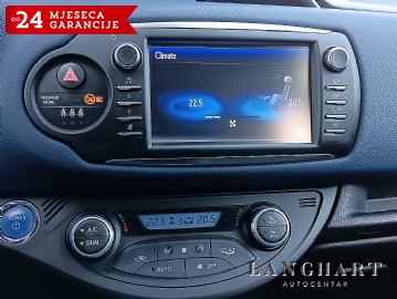 Toyota Yaris Hybrid 1,5 VVT-i automatik,1vlasnik,HR vozilo,Reg.06/2026