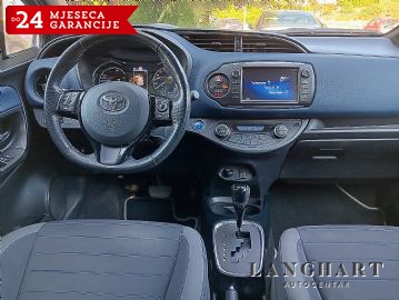 Toyota Yaris Hybrid 1,5 VVT-i automatik,1vlasnik,HR vozilo,Reg.06/2026