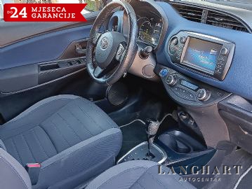 Toyota Yaris Hybrid 1,5 VVT-i automatik,1vlasnik,HR vozilo,Reg.06/2026