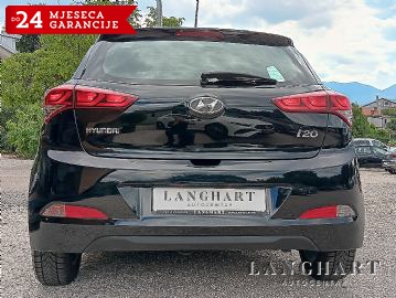 Hyundai i20 1,25,1vlasnik,HR-auto,52.045km,Servisna,Garancija