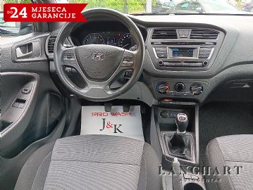 Hyundai i20 1,25,1vlasnik,HR-auto,52.045km,Servisna,Garancija