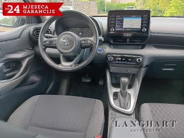 Toyota Yaris 1,5 hybrid,Automatik,1vlasnik,Navi,Kamera,Garancija