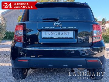 Toyota Urban Cruiser 1,33,Servisna,Garancija,Reg.do 08/2026