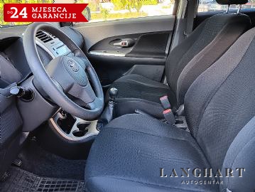 Toyota Urban Cruiser 1,33,Servisna,Garancija,Reg.do 08/2026