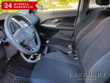 Toyota Urban Cruiser 1,33,Servisna,Garancija,Reg.do 08/2026