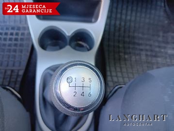 Toyota Urban Cruiser 1,33,Servisna,Garancija,Reg.do 08/2026