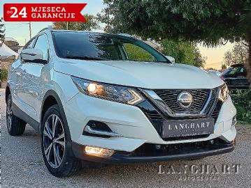 Nissan Qashqai 1,3 DIG-T 160,N-Connecta,Panorama,Kamera,Led