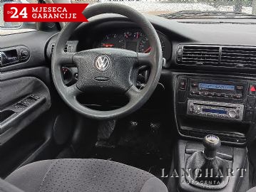 VW Passat 1,9 TDI,Automatska Klima,Reg.do 12.08.2026