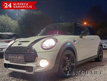 MINI Cooper Cooper SD 170ks,Navi,Kamera,Reg.do 25.11.2026