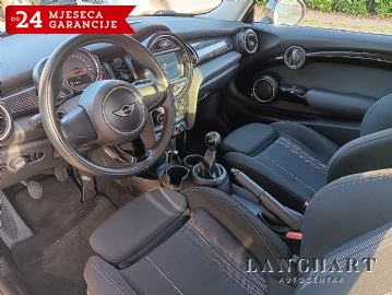 MINI Cooper Cooper SD 170ks,Navi,Kamera,Reg.do 25.11.2026