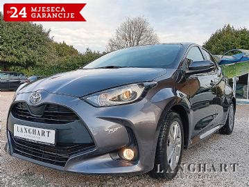 Toyota Yaris 1,5 Sol,1vlasnik,HR-vozilo,Reg.10/2026,LEASING BEZ UČEŠĆA