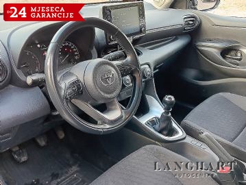 Toyota Yaris 1,5 Sol,1vlasnik,HR-vozilo,Reg.10/2026,LEASING BEZ UČEŠĆA