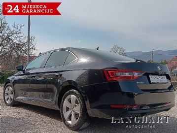 Škoda Superb 2,0 TDI DSG,Servisna,Reg.01/2027,LEASING BEZ UČEŠĆA !