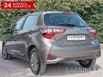 Toyota Yaris 1,5 Sol,1vlasnik,HR-vozilo,Reg.12/2026,LEASING BEZ UČEŠĆA