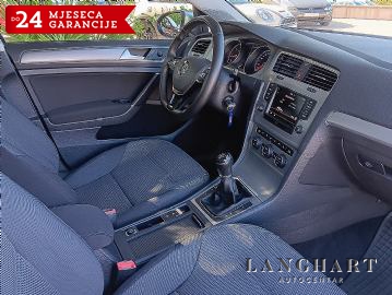 PRODANO!!  VW Golf 7 1,6 TDI BMT,
