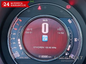 Fiat 500 1,2 8V, Dolcevita, Panorama-krov,Reg.do 09/2027
